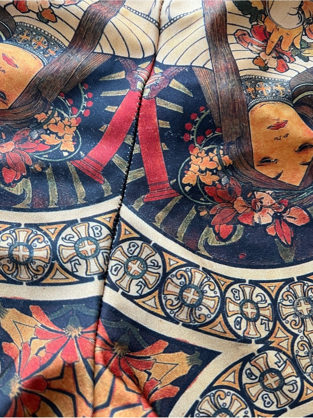 Blackmilk Vintage Art Nouveau Panel Leggings Medium - Cream, Brown, Gold - Picture 8 of 9